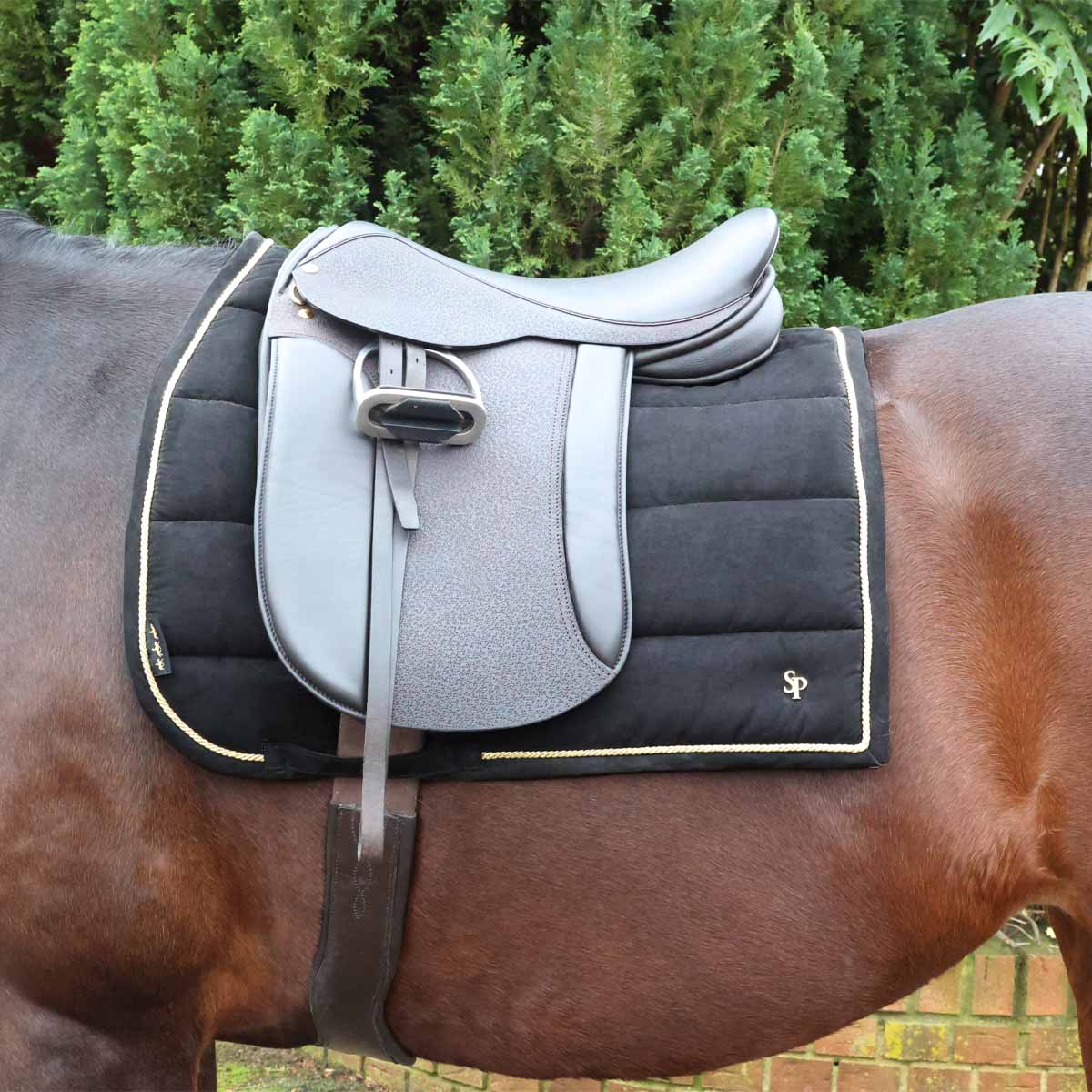 Supreme Products Royal Occasion Suede Saddle Pad Black